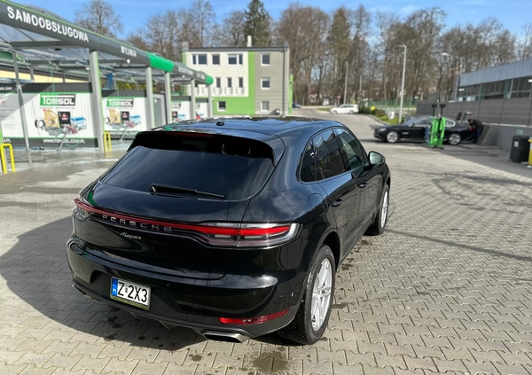 Porsche Macan cena 225000 przebieg: 26000, rok produkcji 2021 z Koszalin małe 232